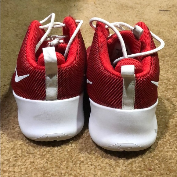 Shoes 👟 - Picture 3 of 3